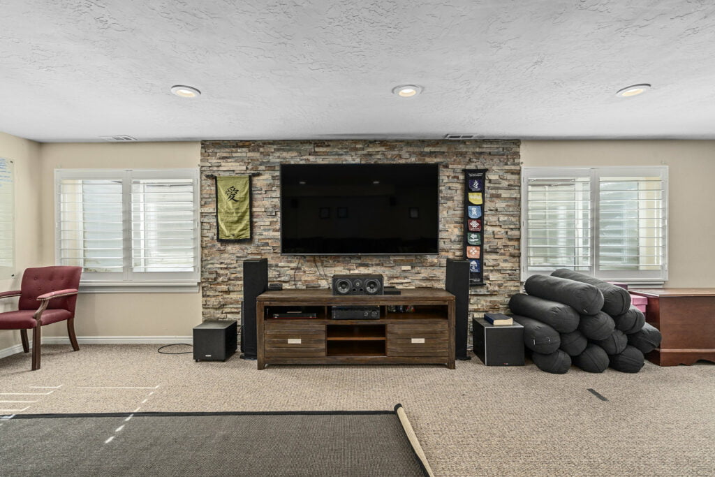 Living room at Spirit Mountain.