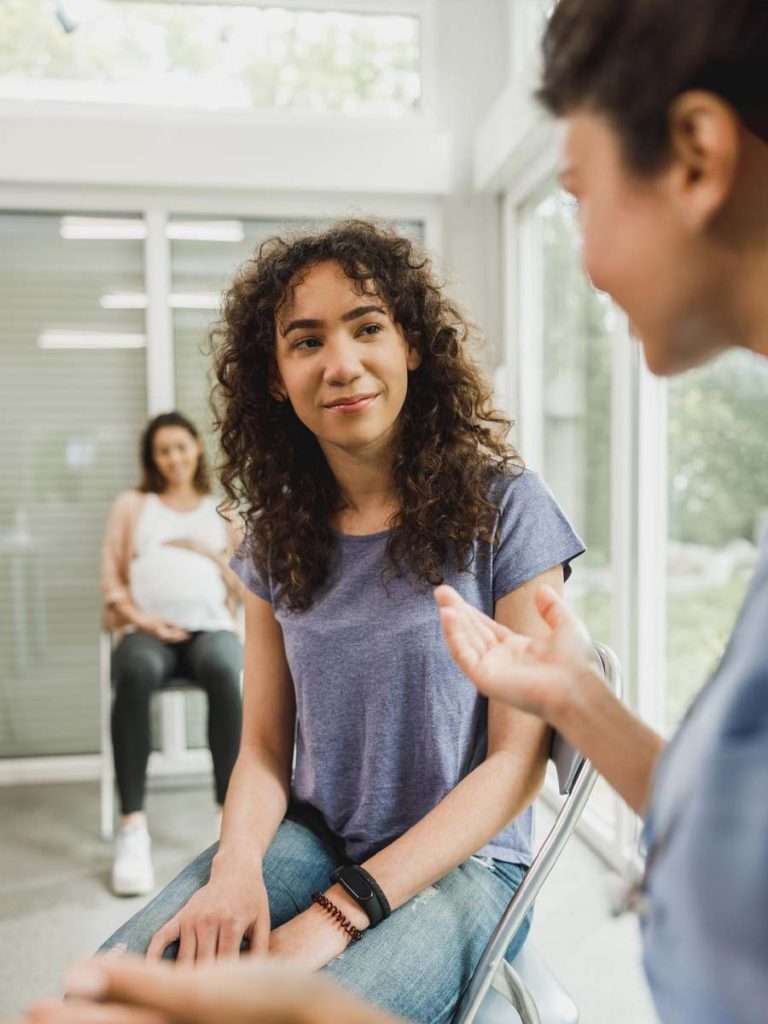 A woman learns about healthy recovery methods during prescription drug rehab in utah